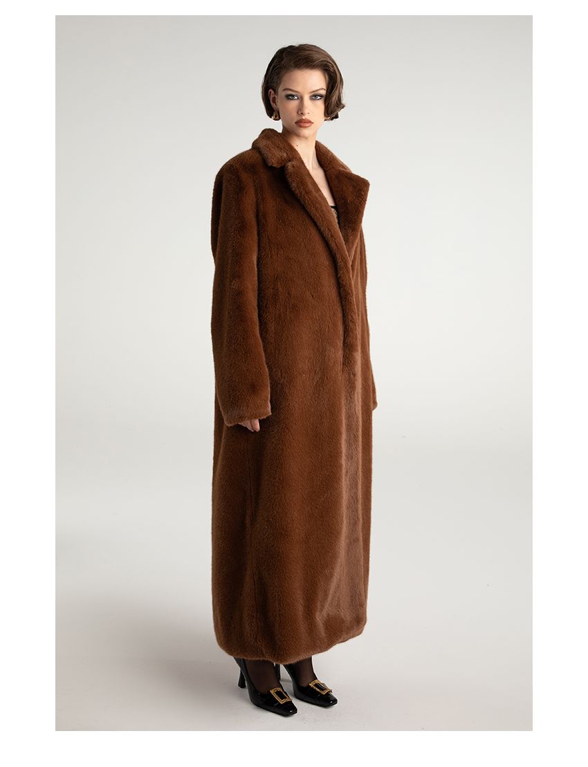 Vintage atmosphere teddy bear and fur long coat